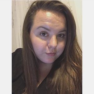 Meet your posher, Molly!